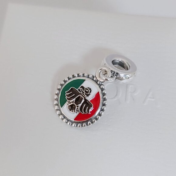 Pandora Engraving Bandera Mexico Aguila Real Exclusive Dangle Charm with box - Picture 4 of 6